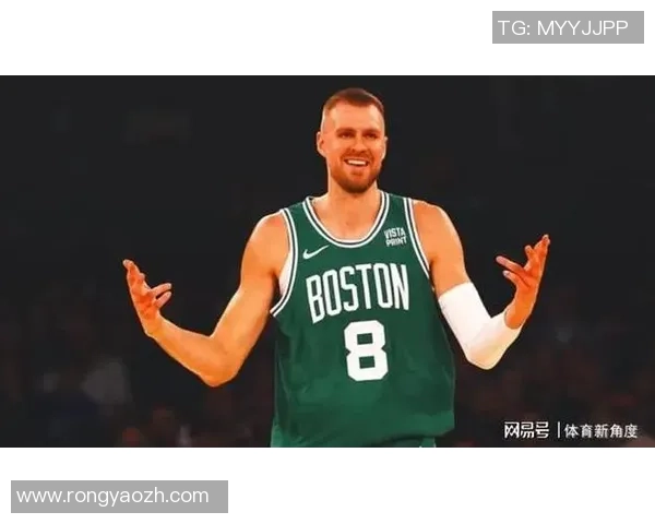 波尔津吉斯与戴维斯的巅峰对决谁能在赛场上笑到最后